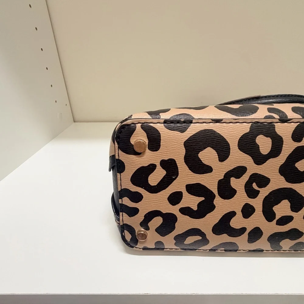 Kate Spade Darcy Graphic Leopard Small Satchel Crossbody Bag Black Trim office